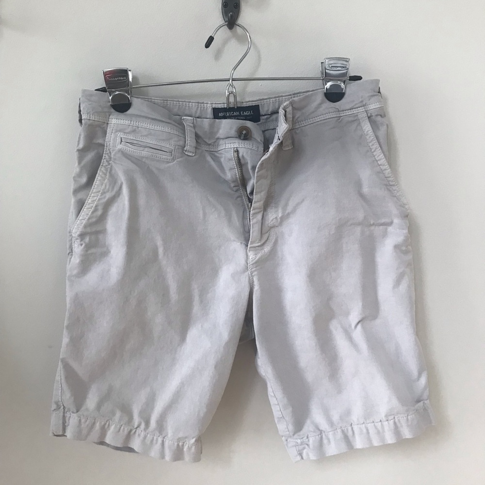 Men’s Khaki Shorts